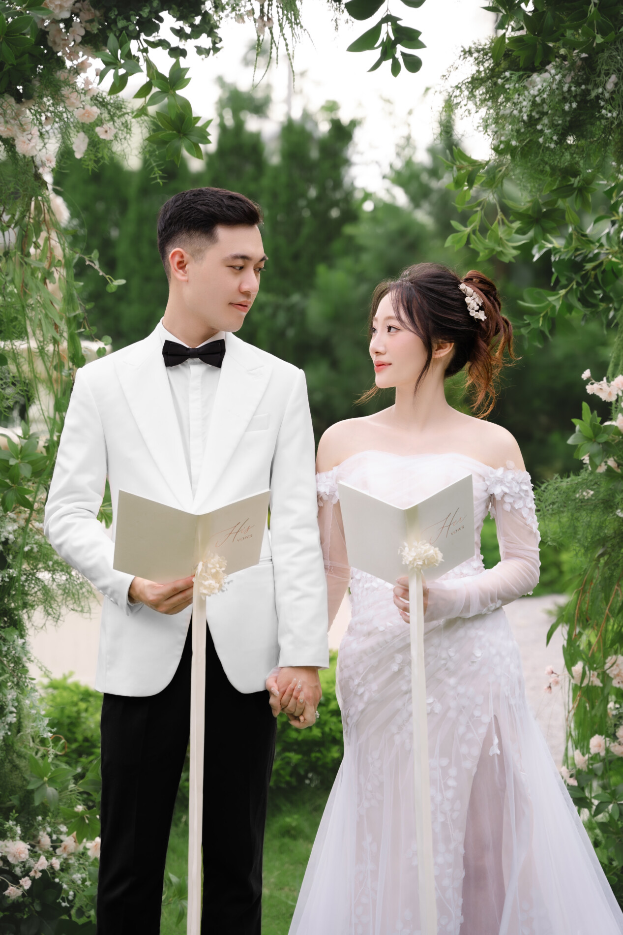 thiệp cưới online