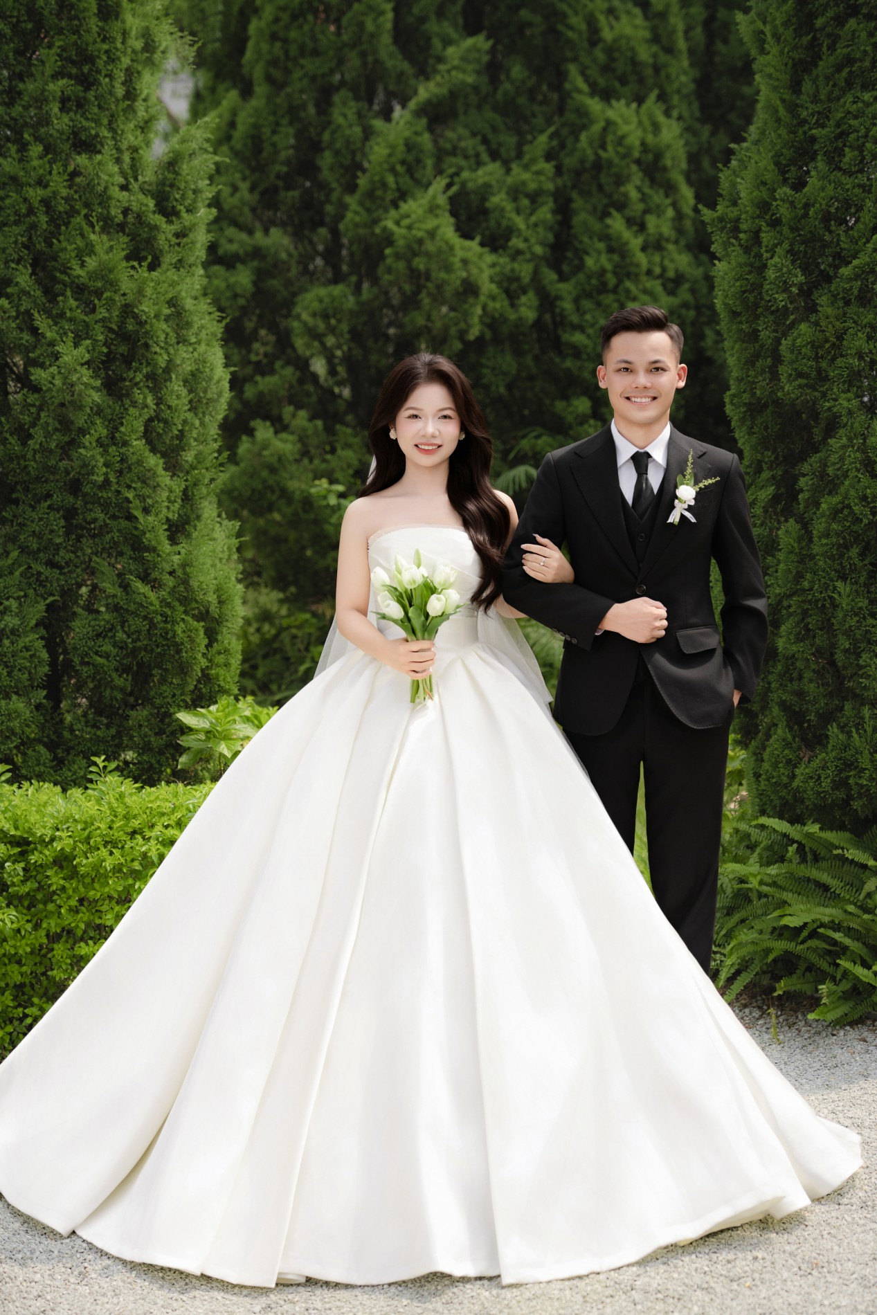 HUY HUÂN – NGUYỄN MAI