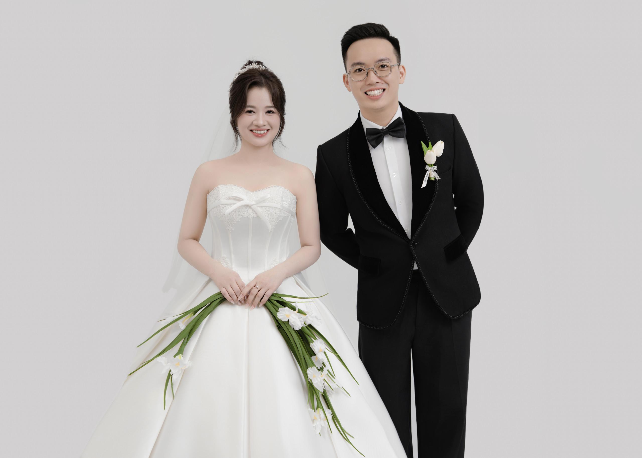 MINH ĐỨC – NGUYỄN HUYỀN