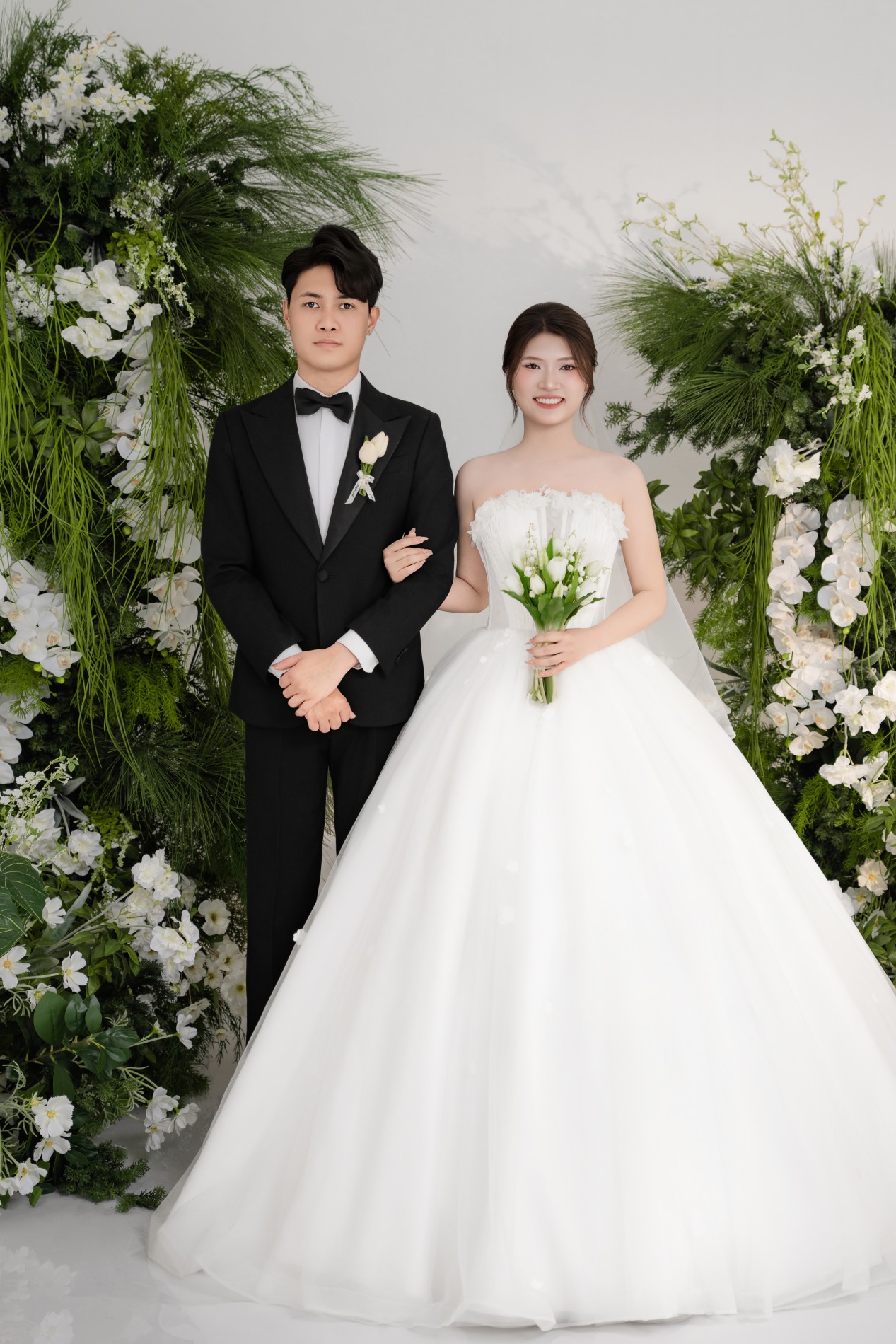 VĂN HUY – THÚY QUỲNH