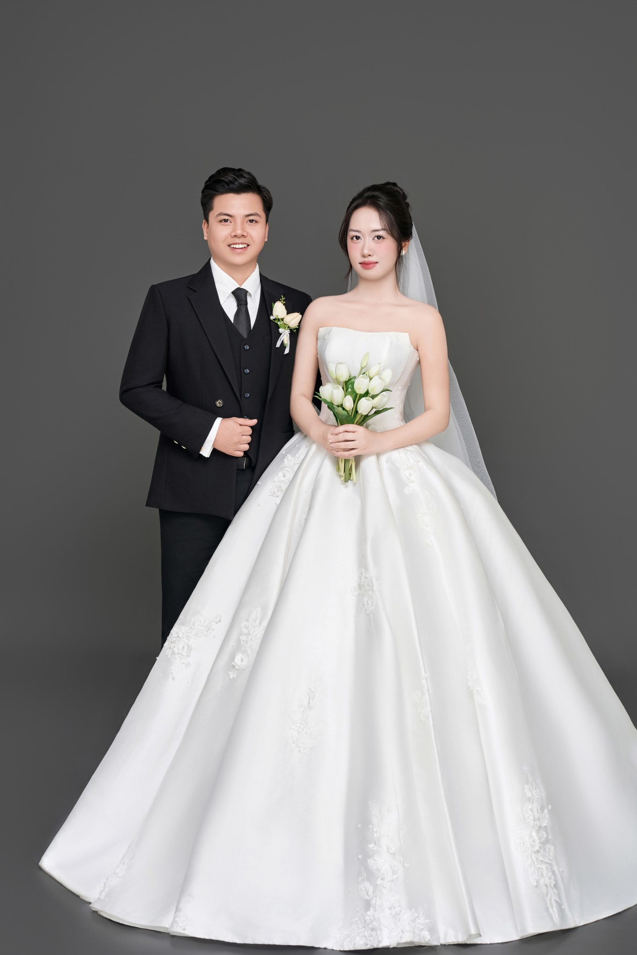 HÙNG MẠNH – NGHIÊM THẢO